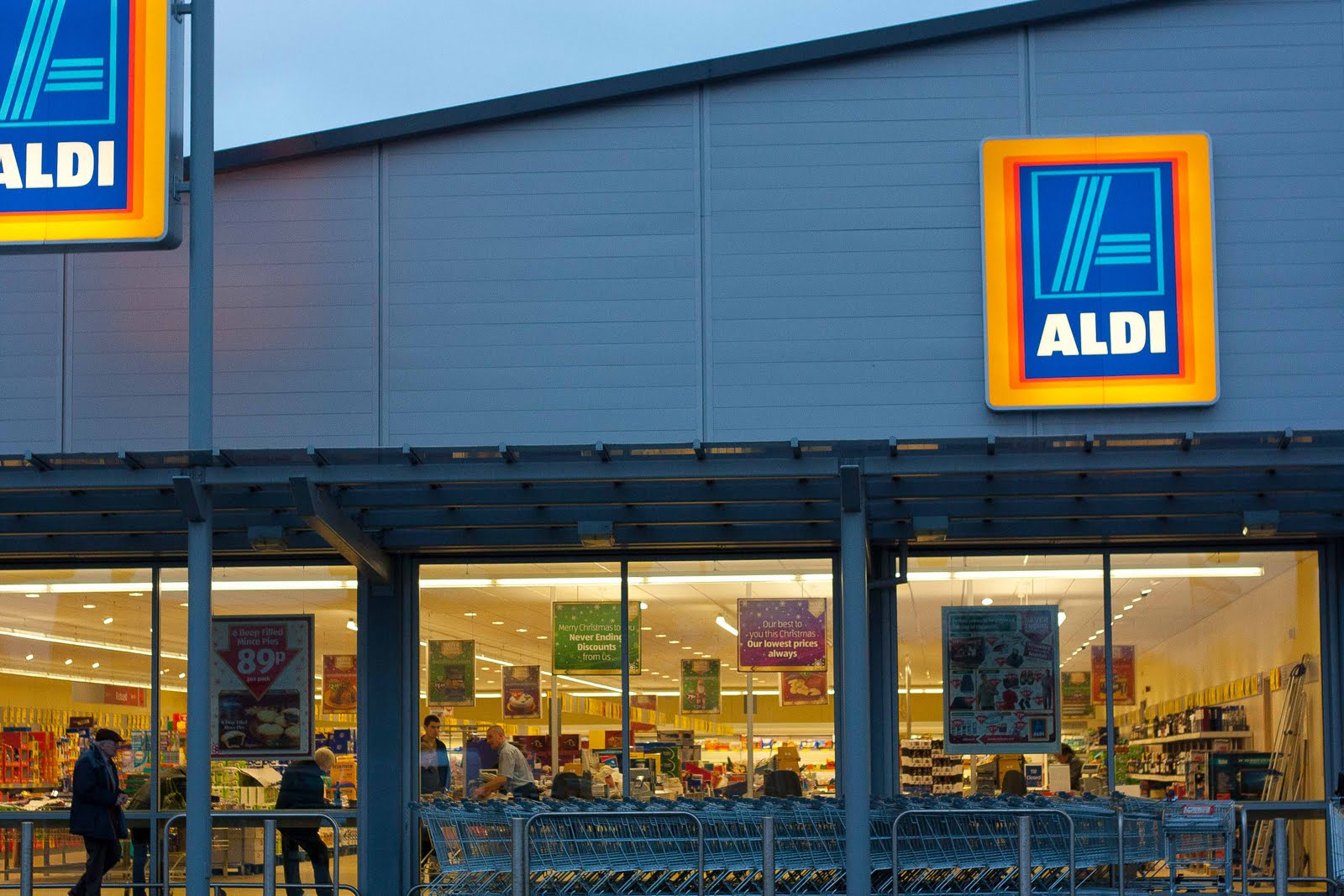 20 new jobs created by new ALDI store in Ballybofey Highland Radio 20 new jobs created by new ALDI store in Ballybofey Highland Radio