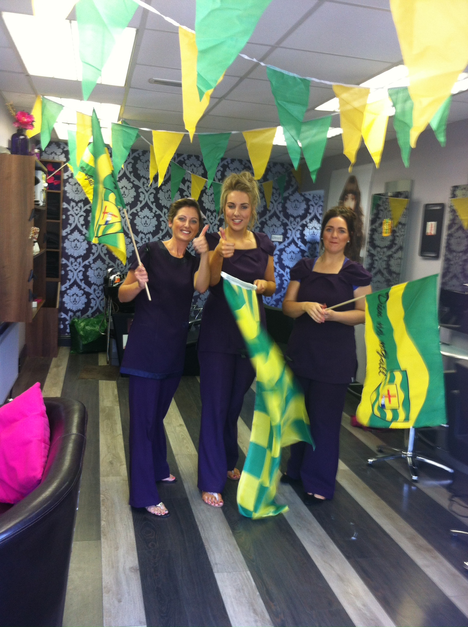 Show your colours & win €1000 advertising campaign Highland Radio