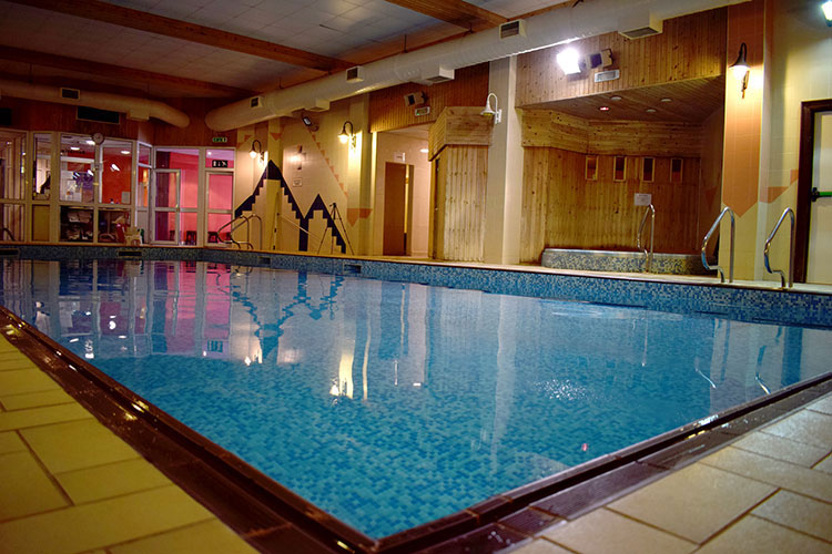 Concern In Killybegs As Bay View Hotel Confirms Plan To Close A Committee Is Being Formed In Bid To Keep The Swimming Pool And Leisure Centre At Bay View Hotel Killybegs From Closing On September 1st